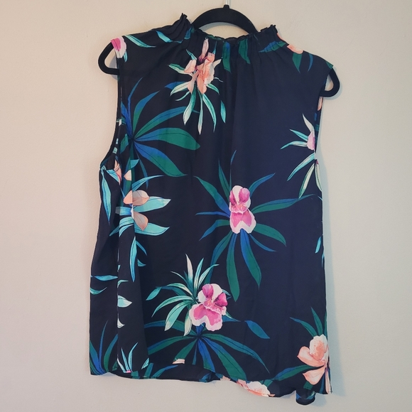 Floral Sleeveless Top - Navy - Picture 1 of 8